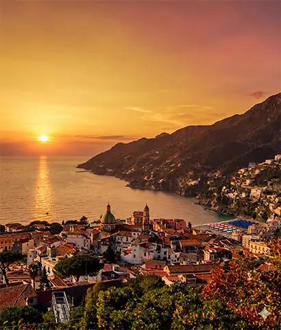 Professional taxi service to Cetara, the traditional fishing village famous for its anchovies.